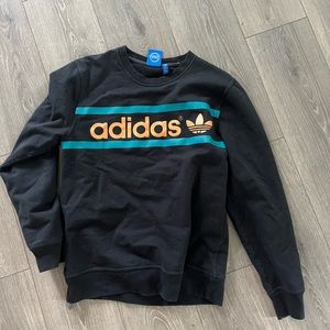 Black adidas crewneck